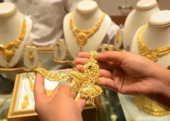 सहीं निकला अनुमान! 1 लाख पार कर गए सोने के दाम