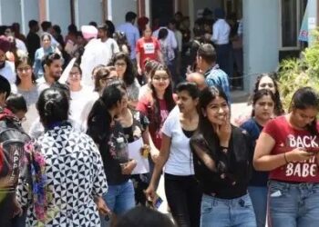 यूपी में योगी आदित्यनाथ का बड़ा एक्शन! अब युवाओं को जल्द मिलेंगी नौकरियां