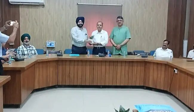 पंजाब कृषि विश्वविद्यालय में ICAR के डीडीजी डॉ. एस.एन. झा की विशेष बैठक , कृषि अभियन्त्रिकी पर दिया जोर