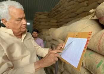 बीज कारोबारियों के खिलाफ कृषि मंत्री मीणा का एक्शन, 6 बीज फैक्ट्रियों पर लगाया ताला