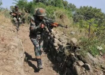 पाक ने फिर LOC पर किया सीजफायर का उल्लंघन, भारतीय सेना का जवान घायल
