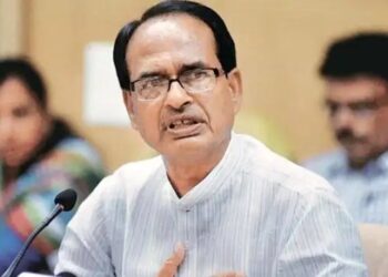 AIR India पर भड़के शिवराज सिंह चौहान, कहा- यात्रियों के साथ हो रहा धोखा