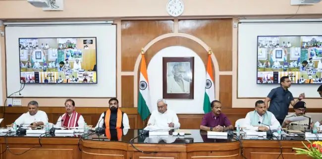 Bihar: सुखाड़-बाढ़ पर सरकार अलर्टः महीने के अंत तक तैयारियों के निर्देश