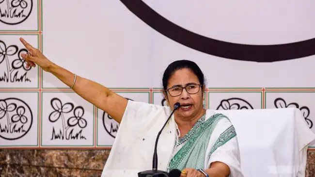 विपक्ष की दूरी, ममता की मंजूरी! नीति आयोग की बैठक का क्यों हो रहा बहिष्कार