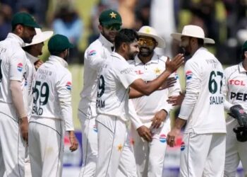 बांग्लादेश से हार के बाद पाक को बड़ा झटका, ICC ने दी कड़ी सजा