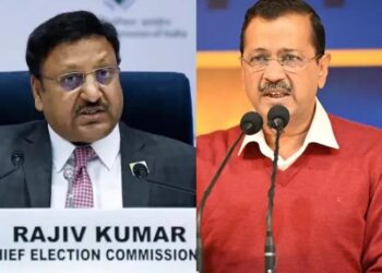 केजरीवाल ने EC प्रमुख को दी चुनाव लड़ने की चेतावनी, कहा- राजनीति करनी है तो….’