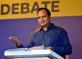 दिल्ली के पूर्व मंत्री सत्येंद्र जैन के खिलाफ FIR दर्ज, 7 करोड़ की रिश्वत से जुड़ा है मामला