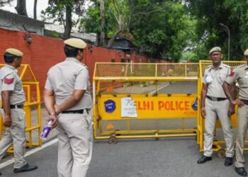 25 मई के लिए दिल्ली तैयार, 13 हजार से ज्यादा बूथ पर तैनात 1 लाख से ज्यादा कर्मचारी