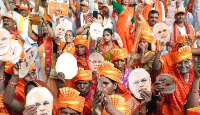 गाजीपुर में पीएम मोदी की जनसभा से पहले पुलिस और बदमाशों के बीच मुठभेड़ हुई