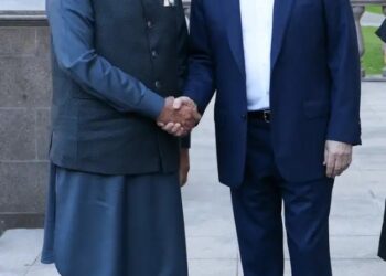 PM MODI पहुंचे रूस, पुतिन से मिलकर उठाया ये मुद्दा, तुरंत हुआ बड़ा ऐलान