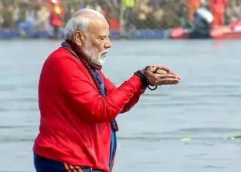 उत्तराखंड: PM MODI ने की गंगोत्री के मुखबा में मां गंगा की पूजा अर्चना, इन दो अहम ट्रेक का करेंगे उद्घाटन