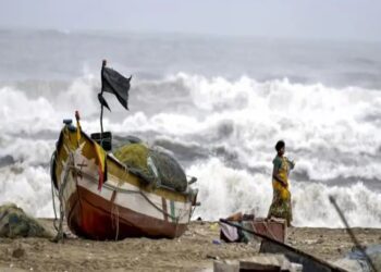 बंगाल की इस खाड़ी से टकराएगा मॉनसून,102km प्रति घंटे की रफ्तार से चलेगी हवाएं