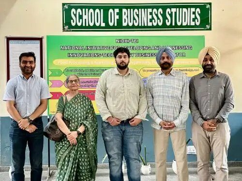 युवा उद्यमी साहिबनूर सिंह ने कृषि में आर्टिफिशियल इंटेलिजेंस पर सहयोग की संभावना पर चर्चा की