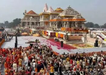 महाकुंभ ने बढ़ाई अयोध्या में श्रद्धालुओं की भीड़, चंपत राय ने की लोगों से अपील