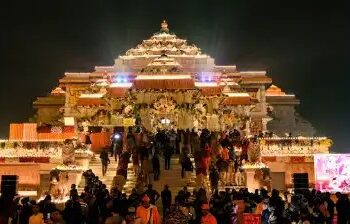 25 लाख दीपकों से होगी राम नगरी रौशन, 12 बजे तक कर सकेंगे मंदिर में दर्शन