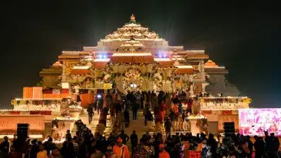 25 लाख दीपकों से होगी राम नगरी रौशन, 12 बजे तक कर सकेंगे मंदिर में दर्शन