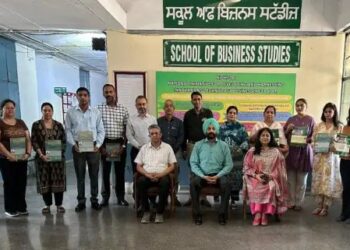 पूर्व कुलपति ने PAU में छात्रों को दिया सफलता का मंत्र