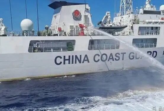 दक्षिण चीन सागर में चीन और फिलीपींस के बीच तनाव बढ़ने की खबरें