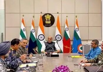 राजनाथ सिंह ने की CDS और तीनों सेना प्रमुखों के साथ बातचीत, मीटिंग की तस्वीरें आई सामने