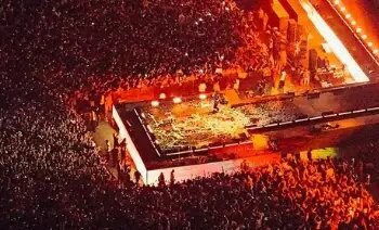 त्योहारी सीजन और दिलजीत के कॉन्सर्ट से दिल्ली की सड़कों पर लगा भीषण जाम!