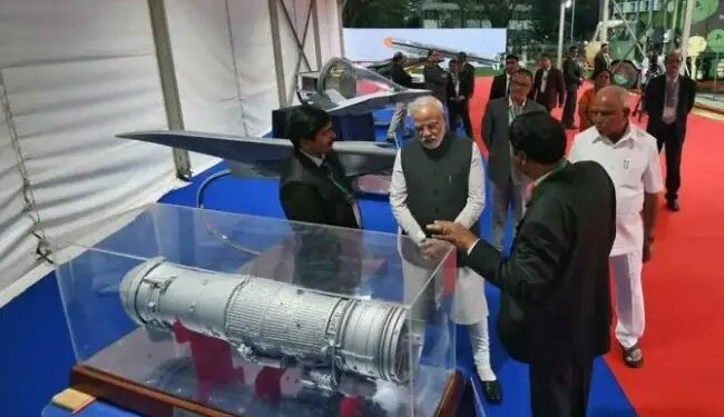 भारत के डिफेंस एक्सपोर्ट ने दर्ज की 30 गुना बढ़ोतरी, PM Modi ने बताया आगे का प्लान