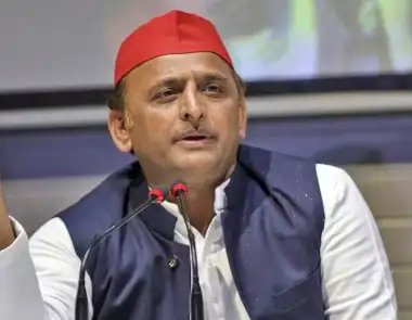 यूपी में DGP सेलेक्शन प्रोसेस पर बोले अखिलेश, कसा तंज!