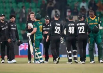 ट्राई सीरीज में न्यूजीलैंड का जलवा कायम, जिम्बाब्वे को 8 विकेट से रौंदा