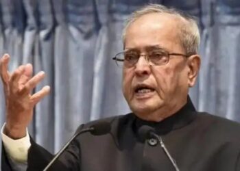 कांग्रेस बनाने जा रही प्रणब मुखर्जी का स्मारक, बीजेपी ने उठाए सवाल ?