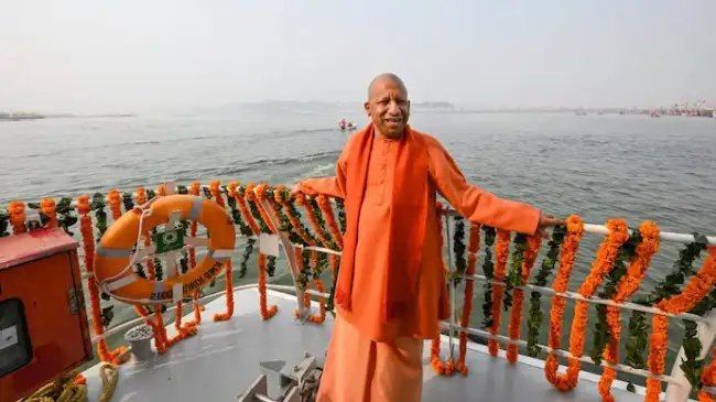सीएम योगी ने महाकुंभ को लेकर कही ये बड़ी बात, अखिलेश पर भी साधा निशाना