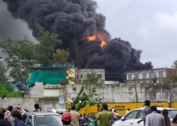 ठाणे की फैक्ट्री में भीषण धमाका, 9 की मौत कई घायल, हादसे का वीडियो वायरल