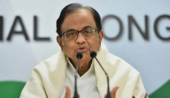 पाकिस्तान पर चुप्पी, सेना पर सवाल! चिदंबरम के बयान से भड़की बीजेपी, पूछा– ISI पर ज्यादा भरोसा?