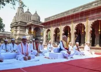 टॉप-5 इकॉनोमी में भारत, नासिक में युवा दिवस पर बोले PM MODI