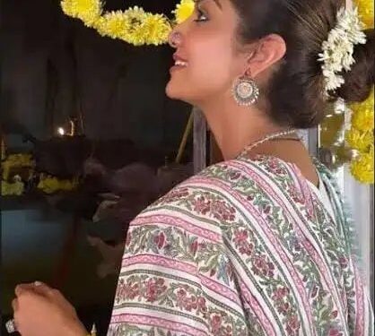 बॉलीवुड अभिनेत्री शिल्पा शेट्टी पहुंचीं काशी, बाबा विश्वनाथ का दर्शन कर लिया आशीर्वाद