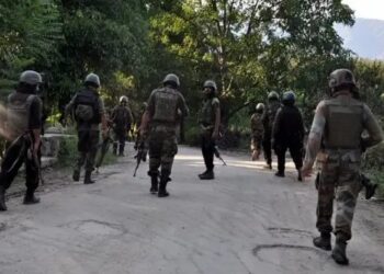 J-K: सुरक्षाबलों ने कुपवाड़ा में 2 आतंकियों को किया ढेर, सर्च ऑपरेशन जारी