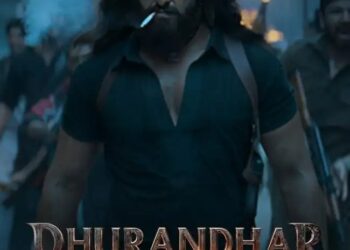 ‘धुरंधर’ के फर्स्ट लुक में दिखा सस्पेंस, दमदार डायलॉग्स और तगड़ा एक्शन