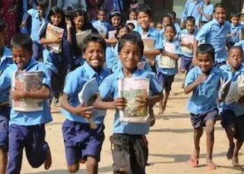 यूपी में योगी सरकार का बड़ा ऐलान, पढ़ाई के लिए बच्चों के खाते में आएंगे 3000 रुपये