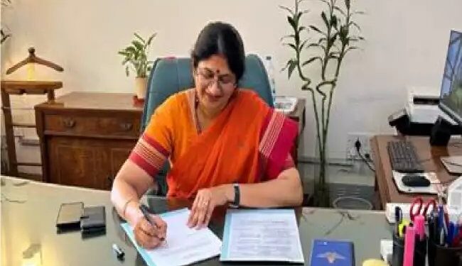 शेफाली शरण ने पत्र सूचना कार्यालय के प्रधान महानिदेशक का पदभार संभाला