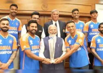 PM MODI ने की Team India से मुलाकात, कोहली ने लिखा स्पेशल मैसेज