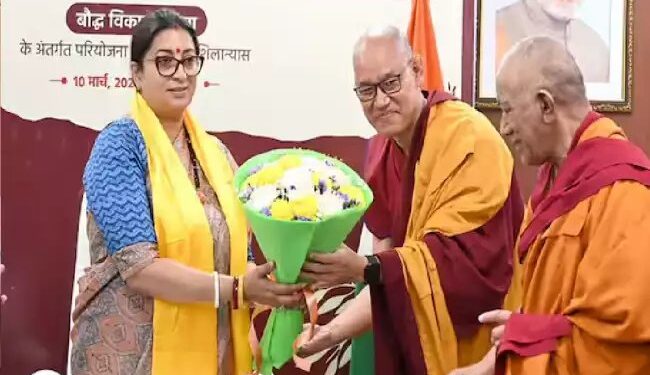 केन्द्रीय मंत्री ने बौद्ध विकास योजना के तहत परियोजनाओं की आधारशिला रखी