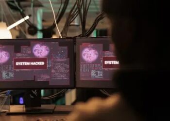 ग्लोबल फॉर्ड में इन 10 सेलिब्रिटीज के नाम पर हो रहा सबसे बड़ा SCAM, जारी हुई LIST