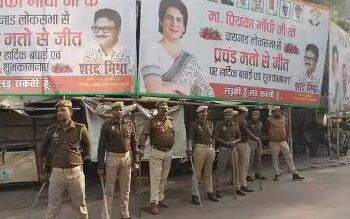 संभल में राजनीति की NO Entry, कांग्रेस नेताओं ने किया प्रदर्शन