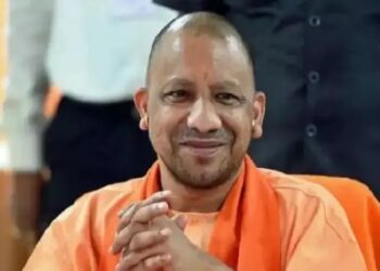 UP News: होली से पहले किसानों को सीएम योगी ने दी सौगात