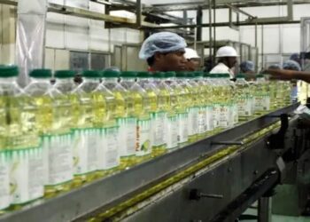 शुल्क कटौती के बाद कंपनियों ने खाद्य तेल की कीमतों में कटौती शुरू की