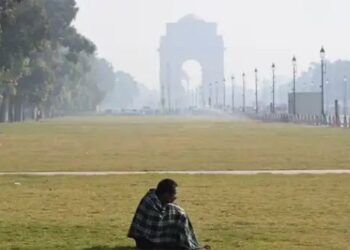 उत्तराखंड में भारी बारिश और बर्फबारी, राज्य में जारी हुआ लरट, स्कूलों की हुई छुट्टी!