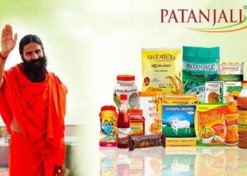 रामदेव के द्वार पर एक और नोटिस! पंतजलि के इस उत्पाद में मिला मांसाहारी तत्व