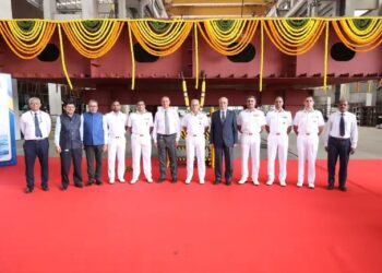 मेसर्स एलएंडटी शिपयार्डके निर्माण की शुरुआत का औपचारिक समारोह आयोजित