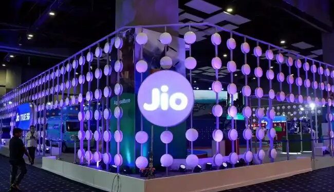 2025 में निवेशकों को सौगात देंगे मुकेश अंबानी, आएगा ये बड़ा IPO