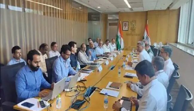 महत्वाकांक्षी योजना के द्वारा PACS को बहु-सेवा समितियों में बदलने पर जोर दिया गया