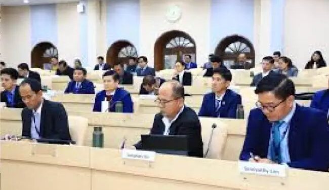 प्रशासनिक व्यवस्था पर कंबोडिया के सिविल सेवकों के लिए प्रशिक्षण कार्यक्रम शुरू