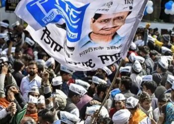 चुनाव से पहले AAP ने बदले दो उम्मीदवार, नरेला और हरिनगर से इन चहरों को मिली जगह